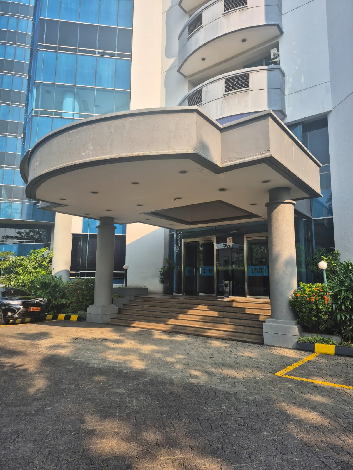 Gedung kantor PT Garda Bangun Perkasa di Graha Simatupang